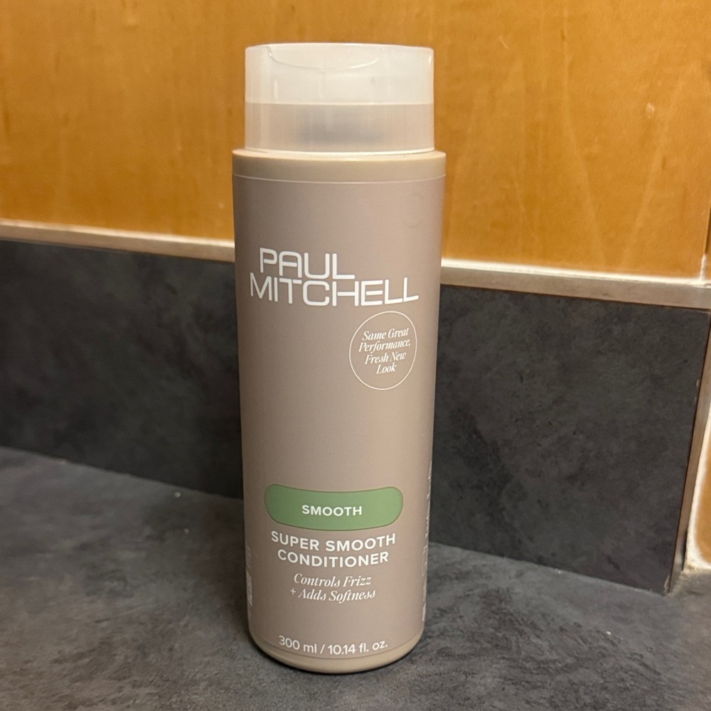 Paul Mitchell Smooth Conditioner - Cream